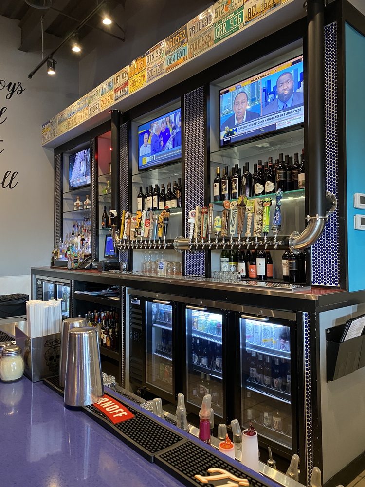 Blue Rock Pizza & Tap