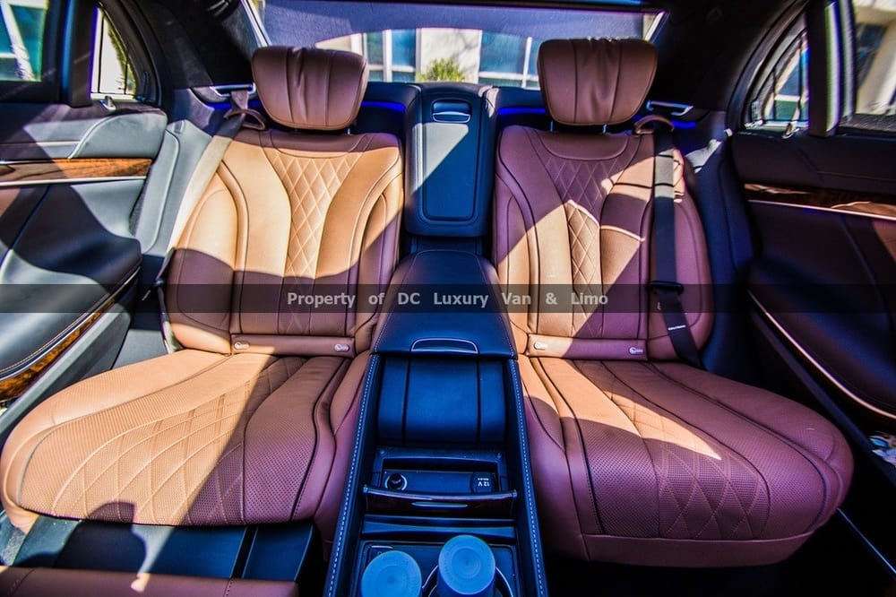 DC Luxury Van & Limousine