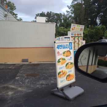 Captain D S 15 Photos 12 Reviews Seafood 300 E 5th N St Photo Of Captain D S Summerville Sc United States Drive Thru Surfing