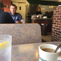 Gimmicks Restaurant Pizza 208 Ridge Ave Punxsutawney Pa Photo Of Gimmicks Restaurant Punxsutawney Pa United States Inside Gimmick S