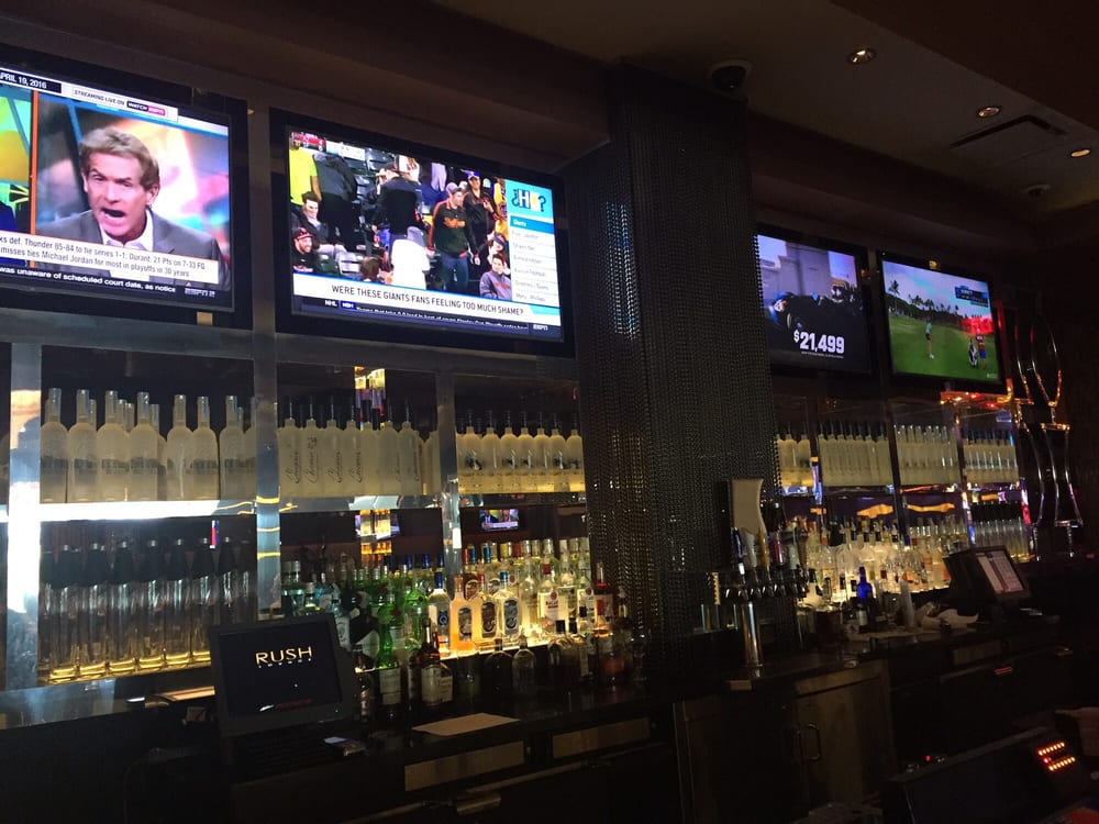 RUSH Lounge
