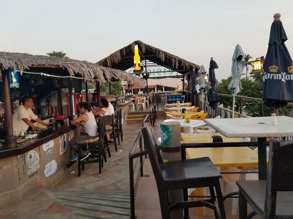 Shooters Sports Bar 20 Photos & 21 Reviews Sports Bars Calle
