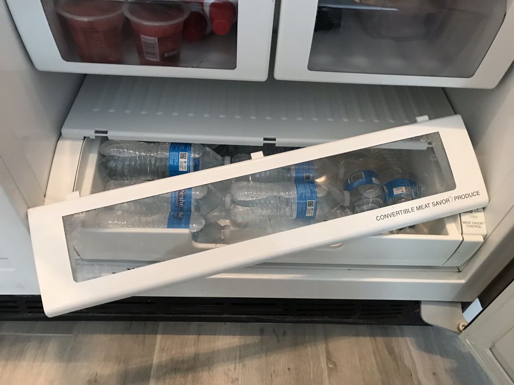 Viking Built In Refrigerator With Broken Drawers And Lids Viking