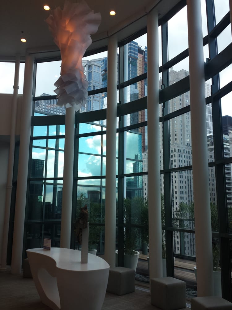 image of business DIRTT Environmental Solutions