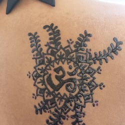 Painted Temporary Tattoos Tattoo 1400 Atlantic Ave Virginia Photo Of Painted Temporary Tattoos Virginia Beach Va United States Traditional Henna