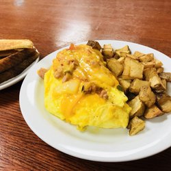 Best Breakfast Restaurants In Columbia Sc Last Updated December 3 Ray S Diner