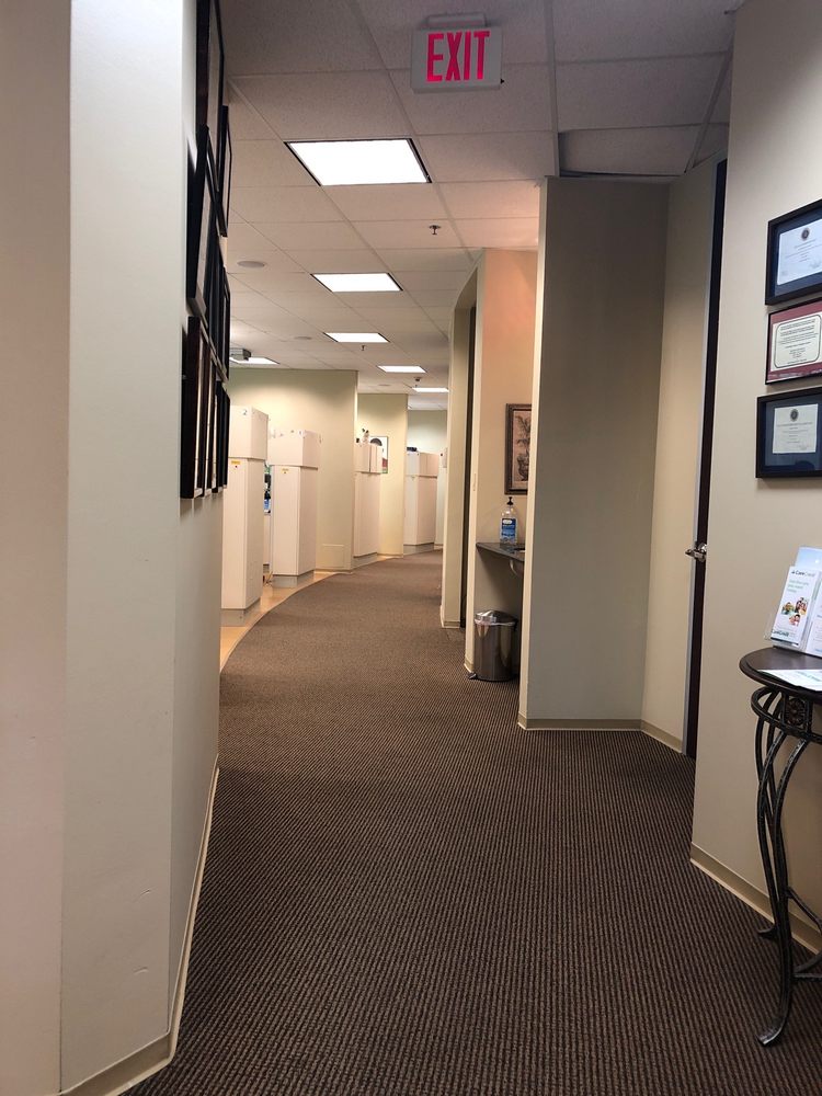 image of business Laraway Family Dentistry