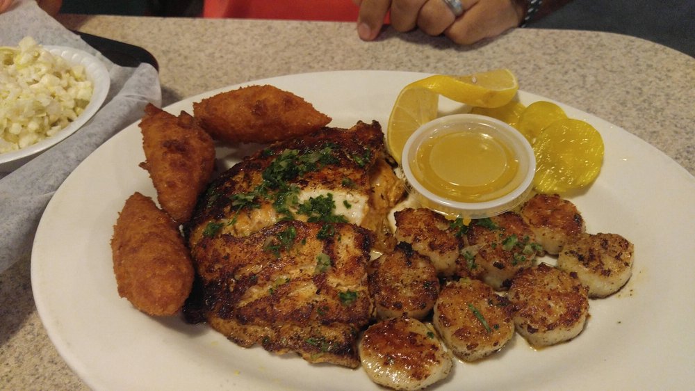 The Seineyard Seafood Restaurant 19 Photos Seafood 8056 Woodville