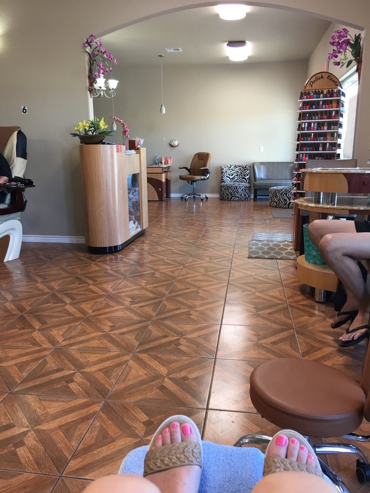 Luxury Nails and Spa Nail Salons 319 Hwy 36 Byp S, Gatesville, TX