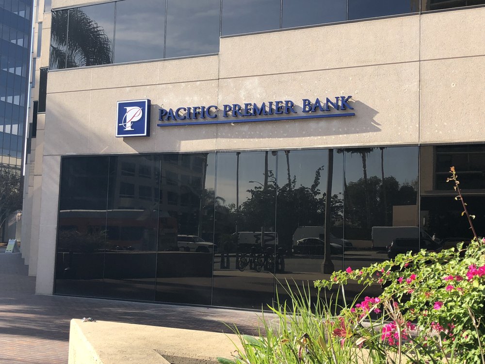 Pacific Premier Bank Banks & Credit Unions 199 S Los Robles Ave
