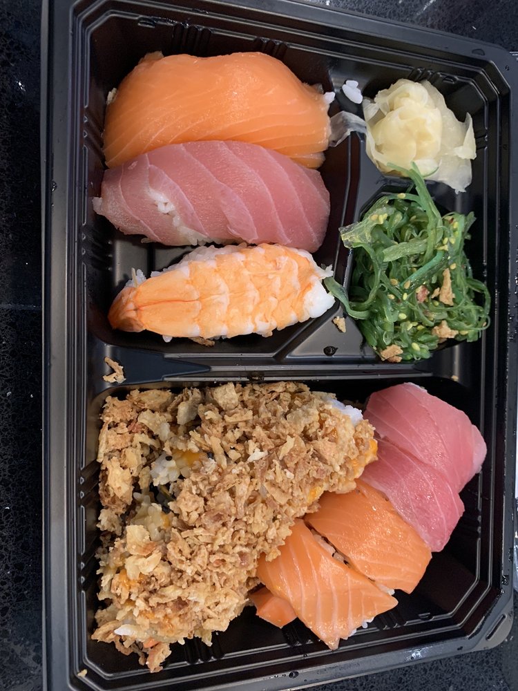 Hissho Sushi At First In Flight Bar