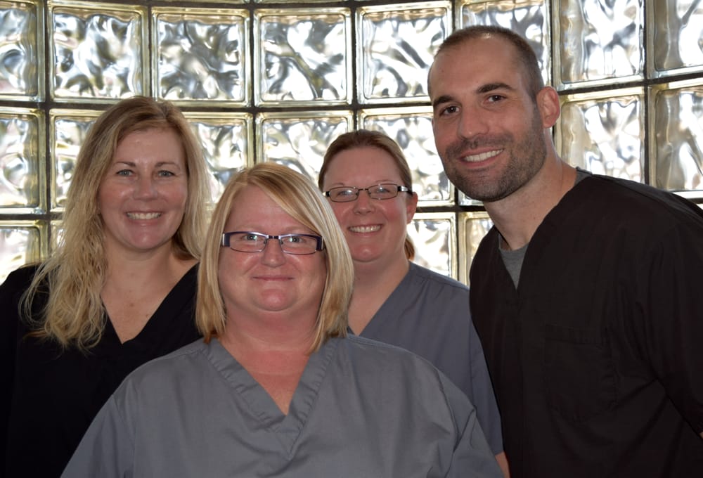 Peterson Family Dental Cosmetic Dentists 932 42nd St, Des Moines