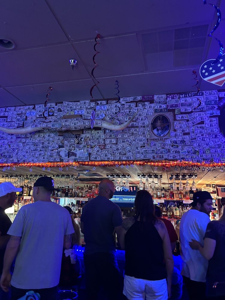 Outlaw Tavern