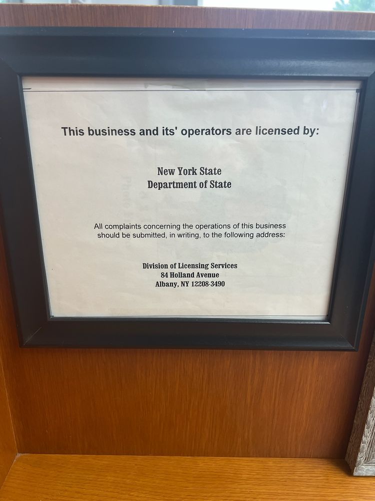 image of business Robert G Lyon, DDS