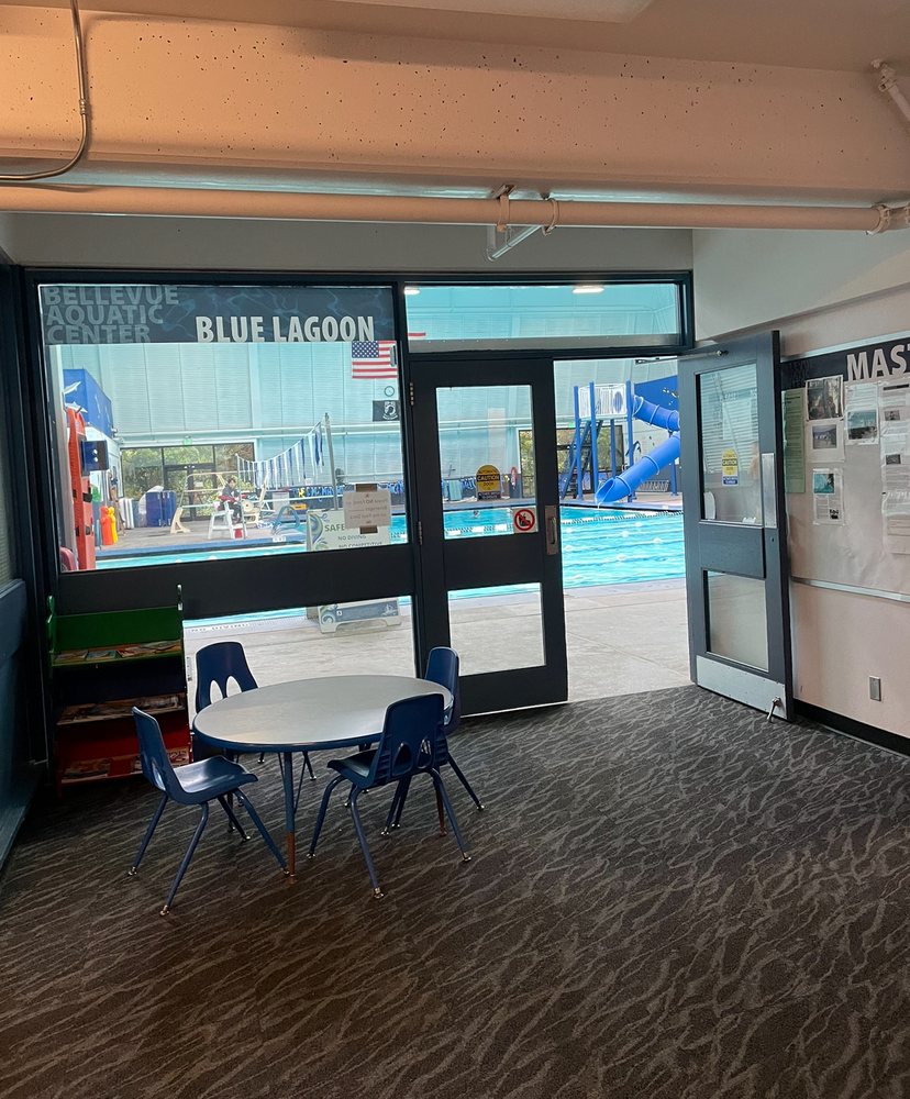 Bellevue Aquatic Center, Bellevue Roadtrippers