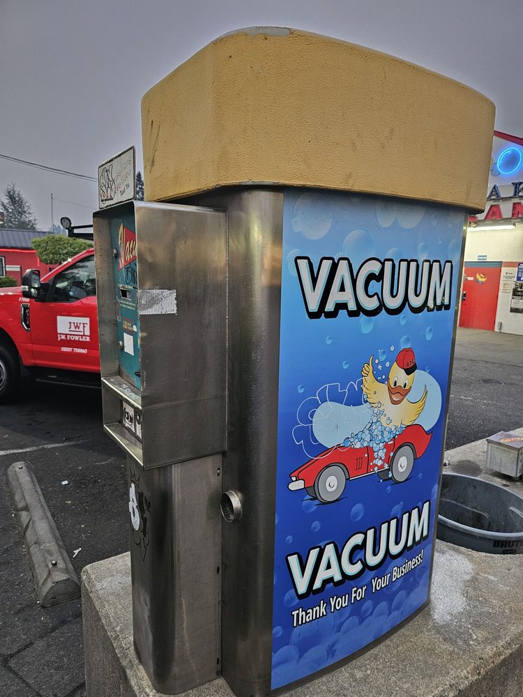 Airport Touchless Car Wash