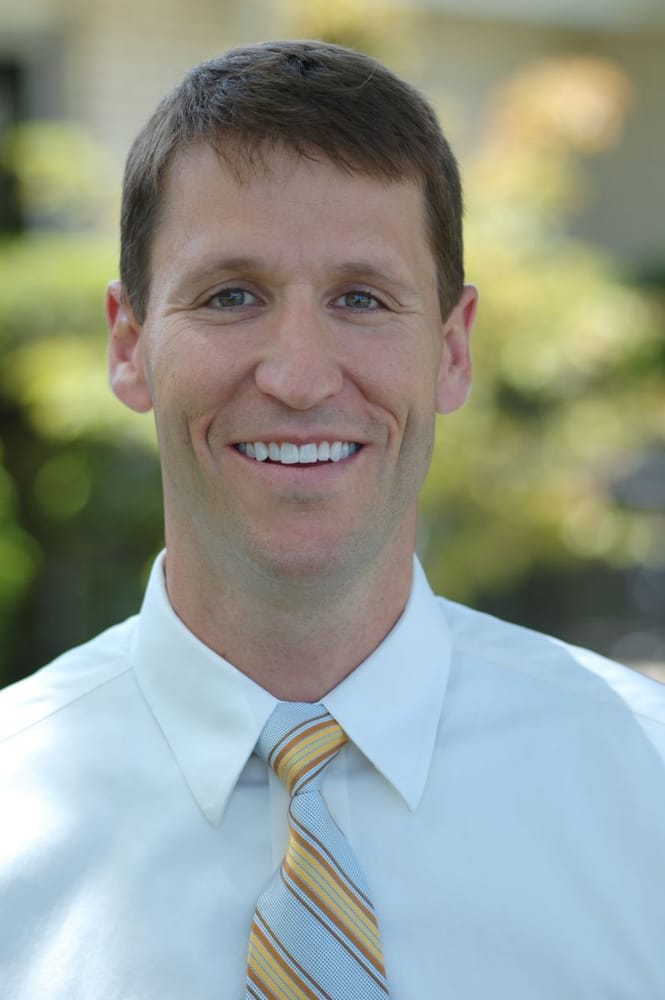 image of business Almoney & Brown Dental