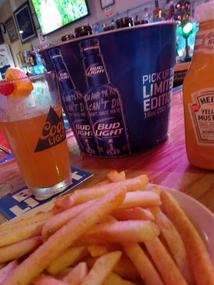 Lucky Strikes 182 Photos Sports Bars 1985 With Apache Trl, Apache