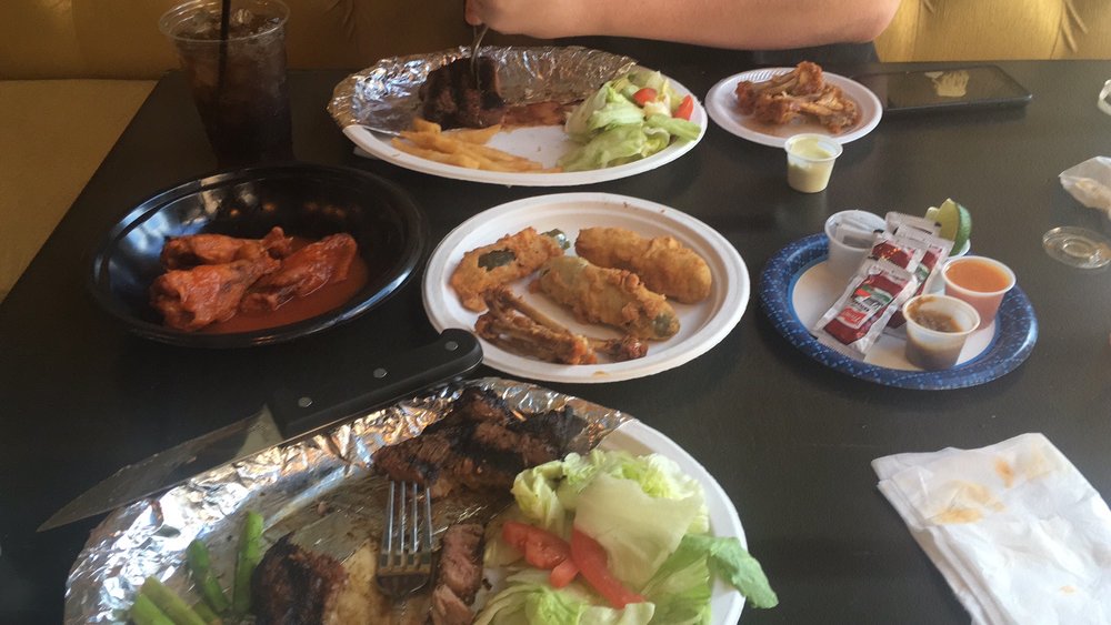 Rocha’s Bar & Grill