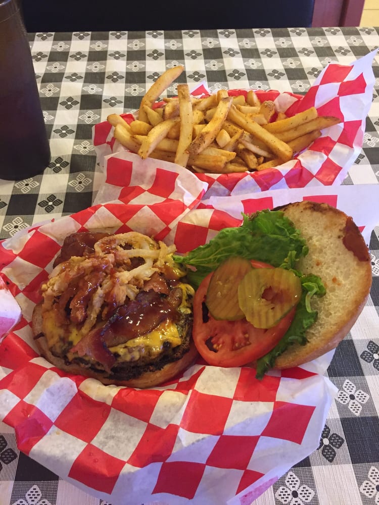 Brisket Burger 86 Photos & 101 Reviews Burgers 4005 N I35