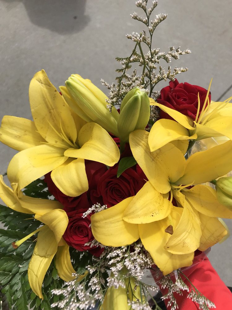 Thrifty Florist Florists 29010 Schoenherr Rd, Warren, MI Phone