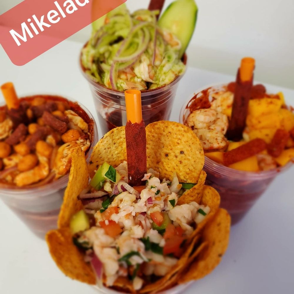 Centro Botanero Mike Botanas