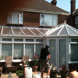 Window Cleaners Medway  Supa Shine Window Cleaners - Chatham, Medway, United Kingdom. Window Cleaner Rainham