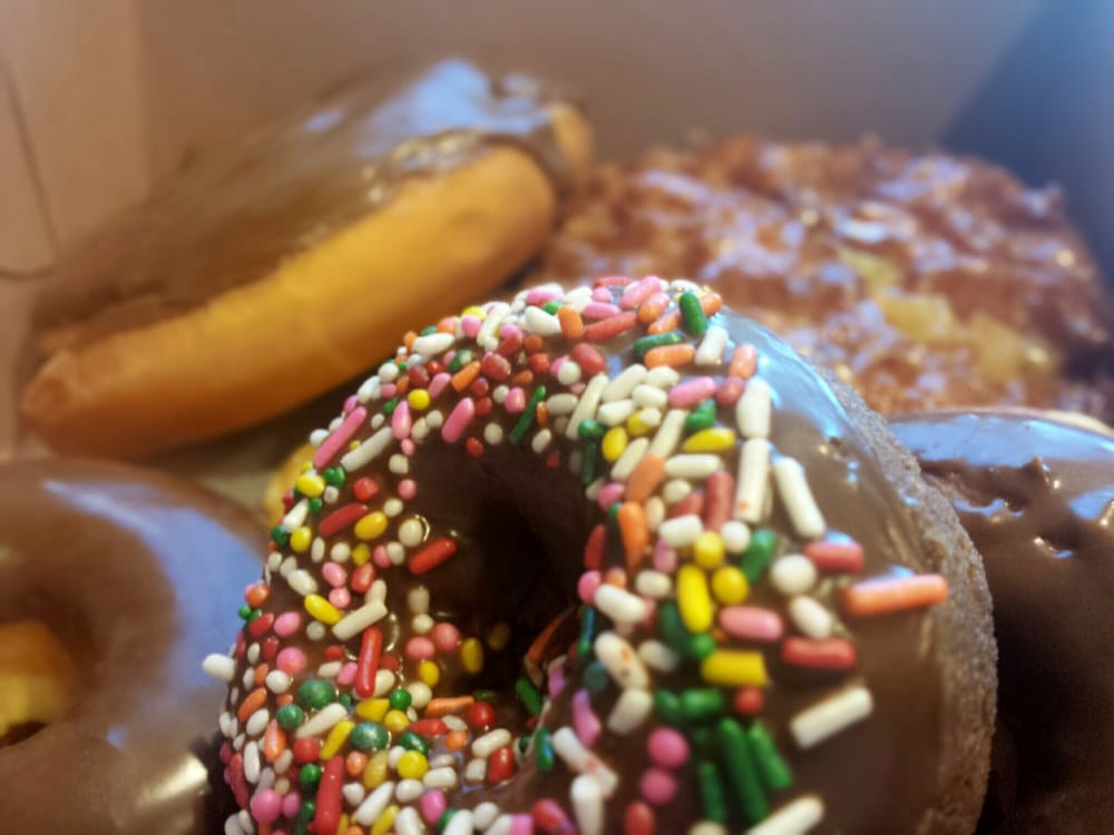 Donut Basket 74 Photos & 40 Reviews Donuts 1180 Blossom Hill Rd