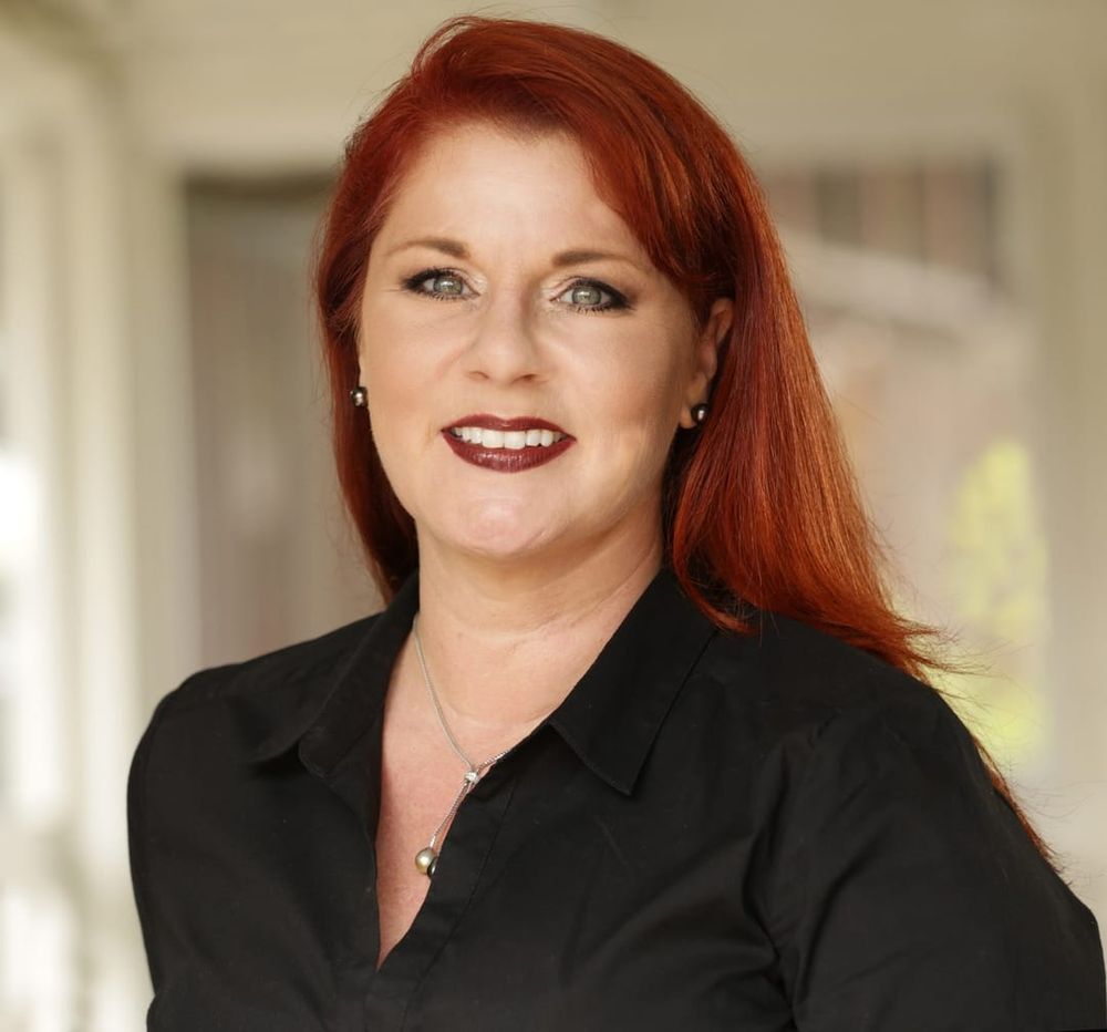 Erin Barry - Coastal Homes Group