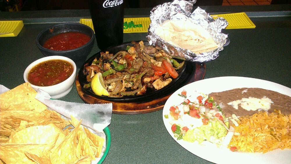 El Rodeo Mexican Restaurant 25 Reviews Mexican 650 N Carriage Pkwy, Wichita, KS