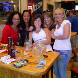 Hammer S Bar Restaurant 31 Photos Sports Bars 103 Roosevelt Photo Of Hammer S Bar Restaurant Bartonville Il United States