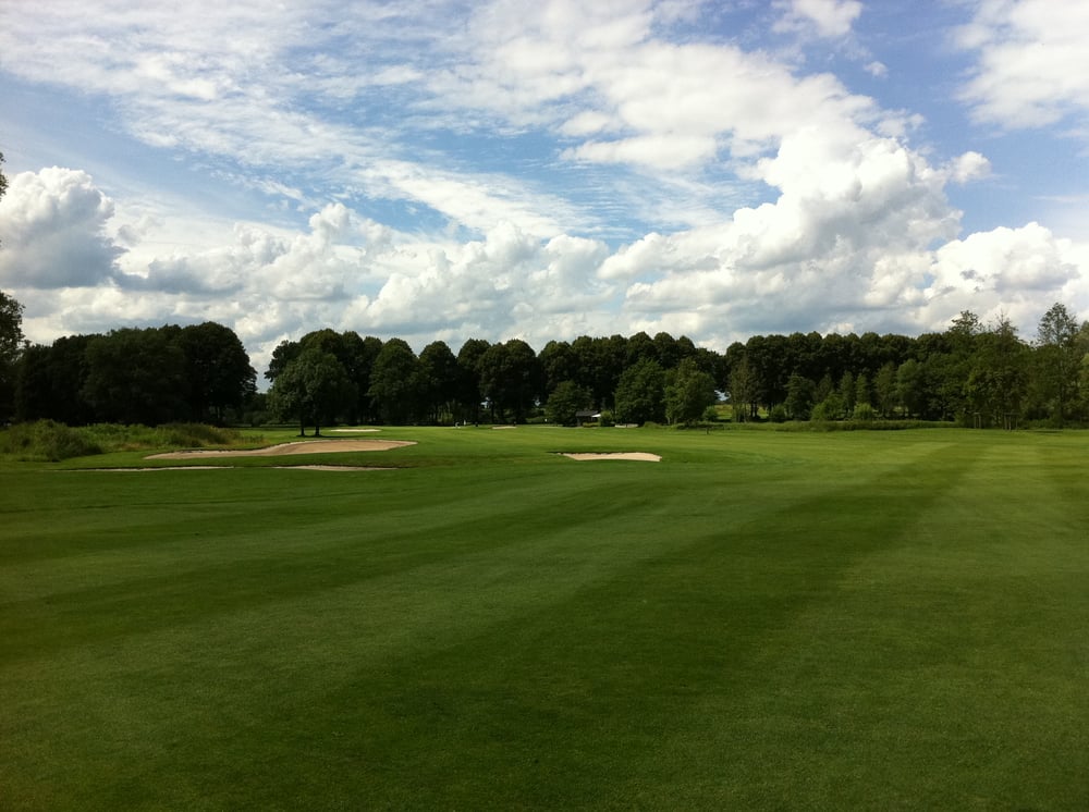 Gut Kaden Golf und Land Club Golf Kadener Str. 9, Alveslohe