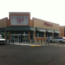 walgreens drugstores 7824 pineville matthews rd charlotte nc walgreens nc