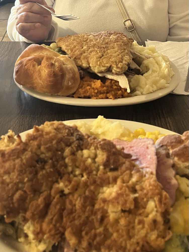 Casa Blanca Restaurant