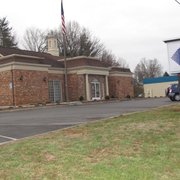 First Tennessee Banks Credit Unions 407 W Jackson Blvd