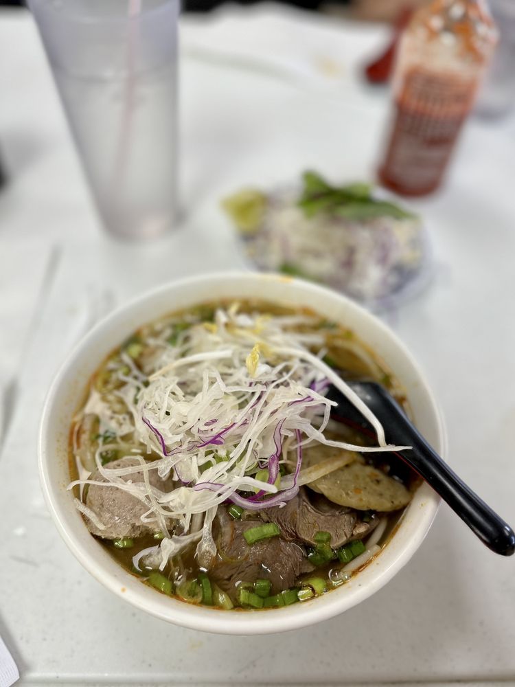 Bun Bo Hue Co Do 1 Bun Bo Hue Co Do 1