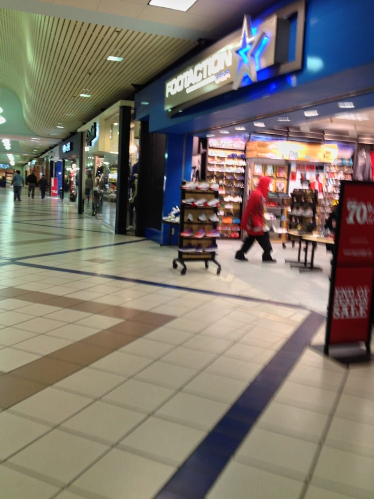 Foot Action USA Shoe Stores 1269 Southland Mall, Whitehaven