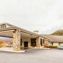 Quality Inn 25 Photos Hotels Us 441 North Byp Cherokee Nc Photo Of Quality Inn Cherokee Nc United States