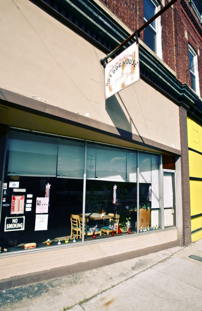 Hot Dog House Burgers 115 N Maple Ave, Covington, VA Restaurant