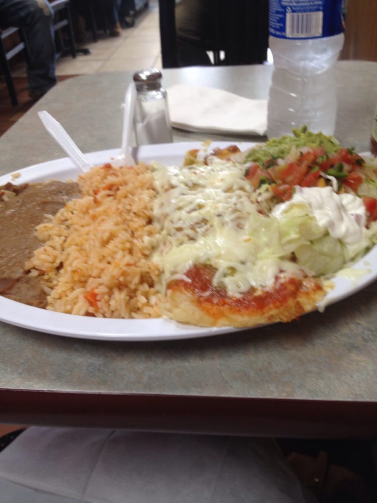Pollo Tipico