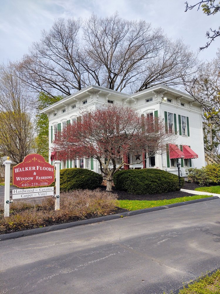 image of business Walker Floors & Window Fashions