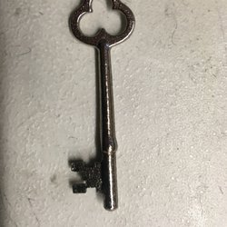 american lock and key 26 photos keys locksmiths 213 w wesley