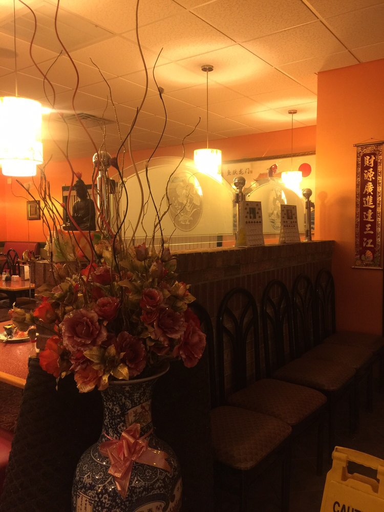 Peking buffet Chinese 1207 Public Square, Benton, IL Restaurant