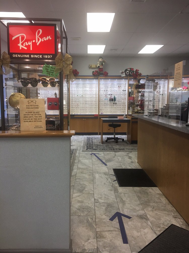 Vision Center Associates
