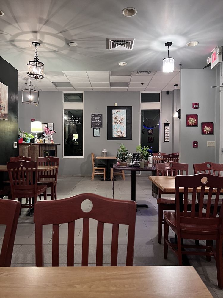 Ploy Thai Kitchen