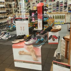 tradehome shoes near me