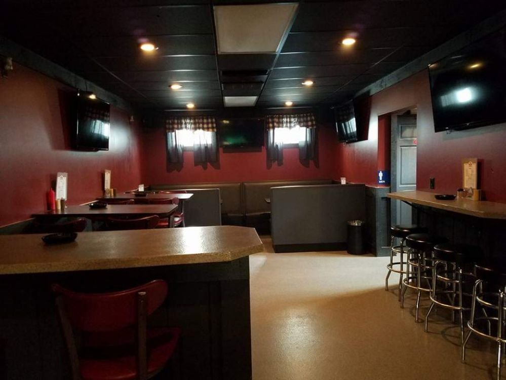 AJ's Bar and Grill