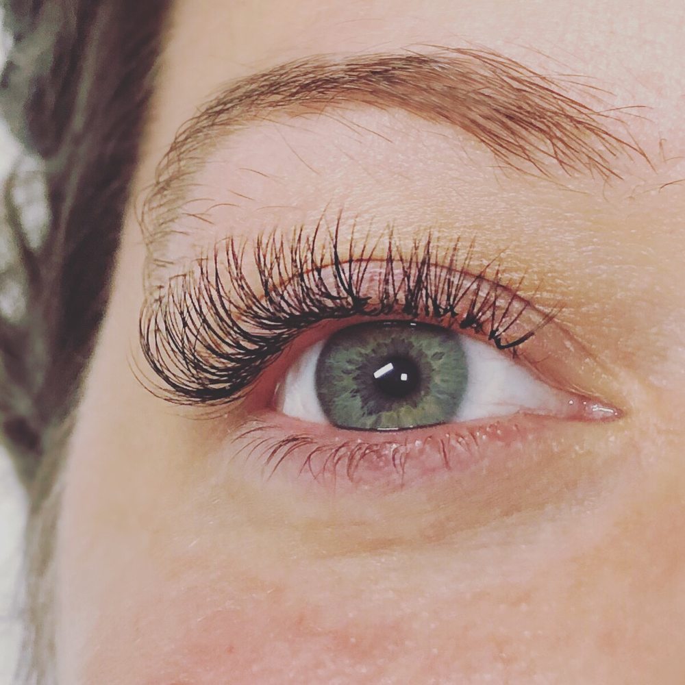 Lash on, Wax off