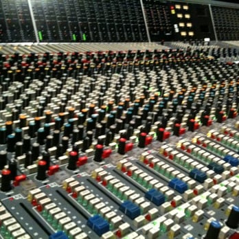 The Los Angeles Recording School 27 Reviews Specialty Schools Photo Of The Los Angeles Recording School Ca United States