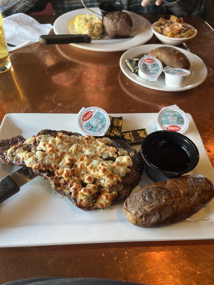 Crimson American Grill